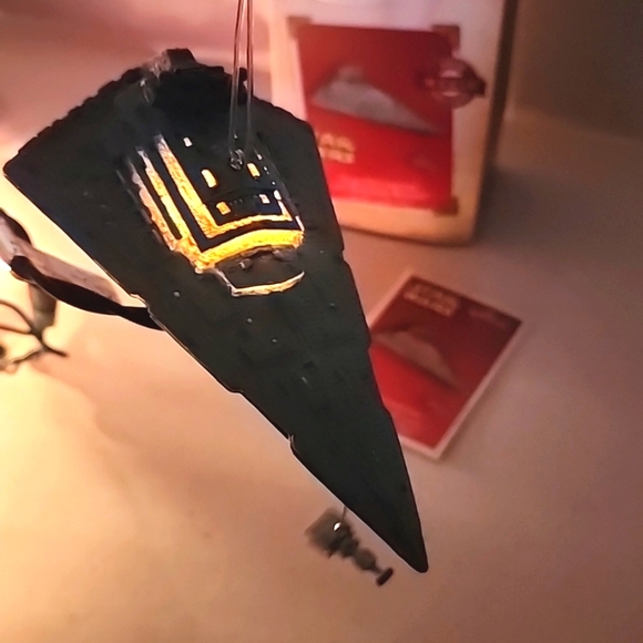 Star Destroyer and Blockade Runner with voice and lights. Star Wars 2004 New - Picture 4 of 9